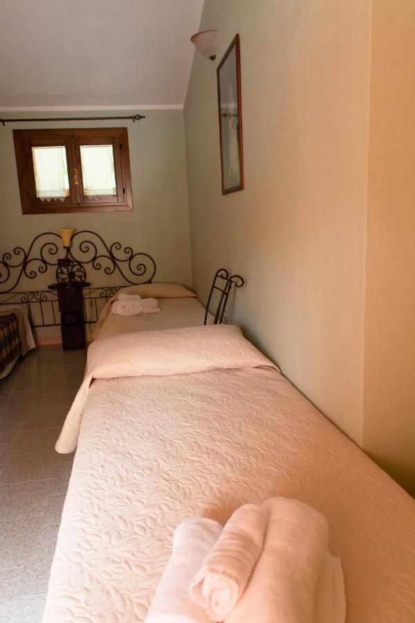 B&B Il Giardino Arbus Εξωτερικό φωτογραφία