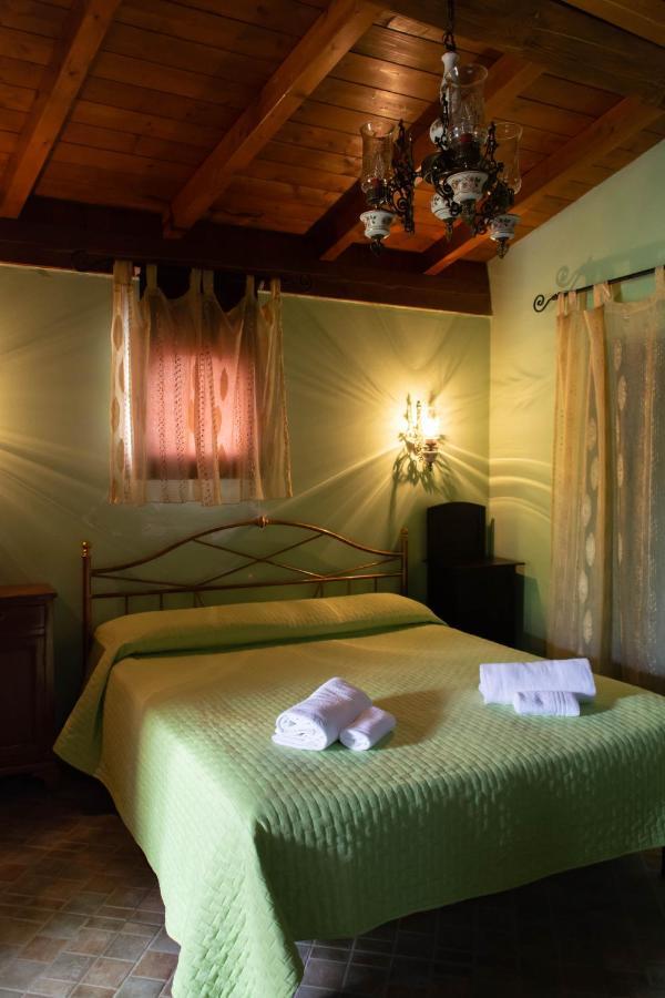 B&B Il Giardino Arbus Εξωτερικό φωτογραφία