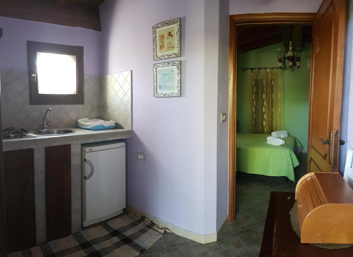 B&B Il Giardino Arbus Εξωτερικό φωτογραφία
