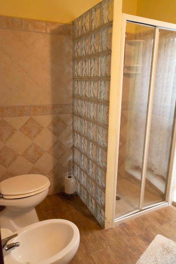B&B Il Giardino Arbus Εξωτερικό φωτογραφία
